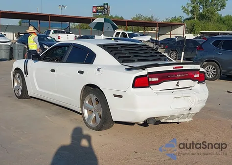 2014 Dodge Charger Sxt z USA, uszkodzony, nr VIN 2C3CDXHG8EH287560